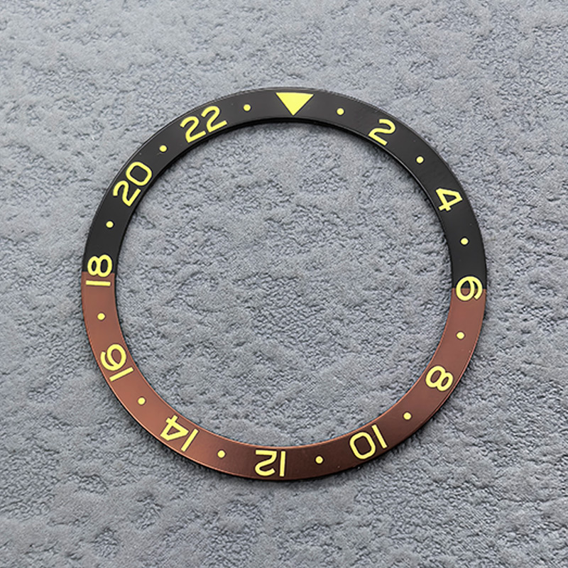 Bisel plano estilo GMT de 38 m - Reel Case reseña y precio